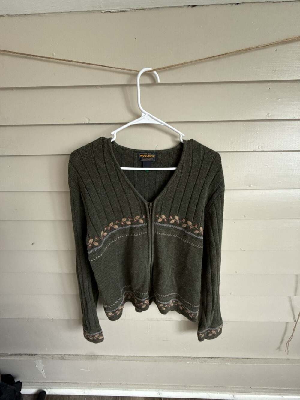 Woolrich Green Ribbed Zip-Up Cardigan Sweater with Floral Embroidery